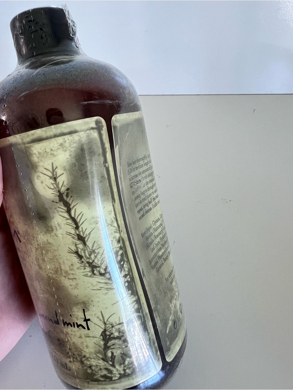 Wen by Chaz Dean Sweet Almond Mint Cleansing Conditioner - Picture 4 of 5